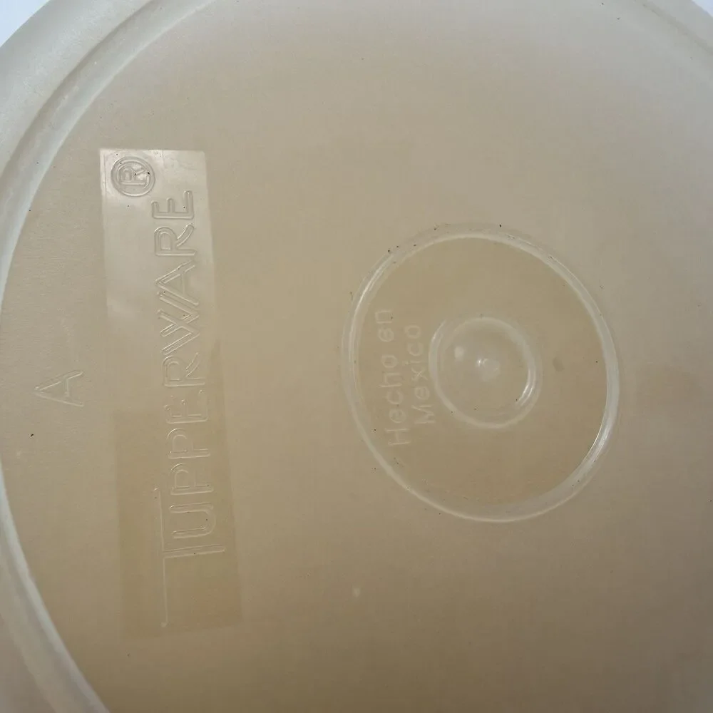 Tupperware vintage little